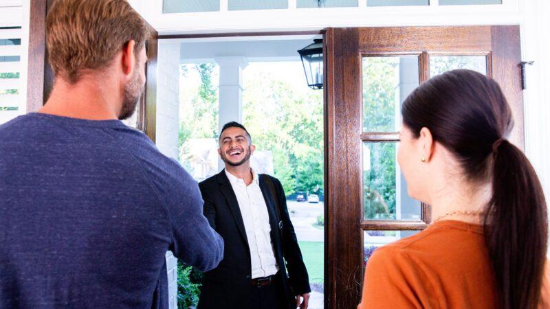 If you're asking yourself, "Should I sell my house in the Spring?" Consider the eager buyers this time of year.