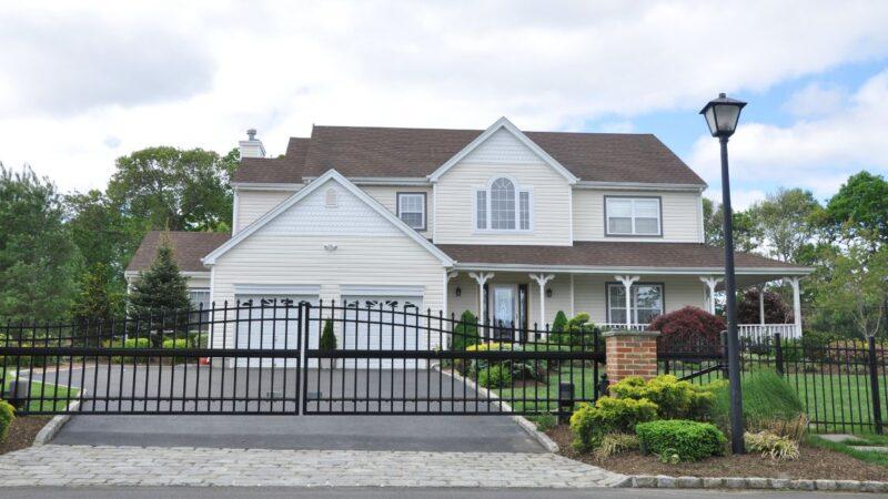 Best Fences That Will Boost Your Home Curb Appeal